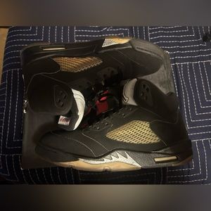 Jordan 5 Black Metallic 2016 with OG box